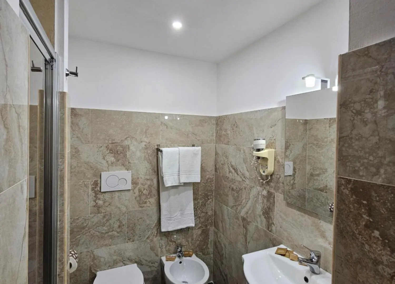 Guest House Galaxy Rome