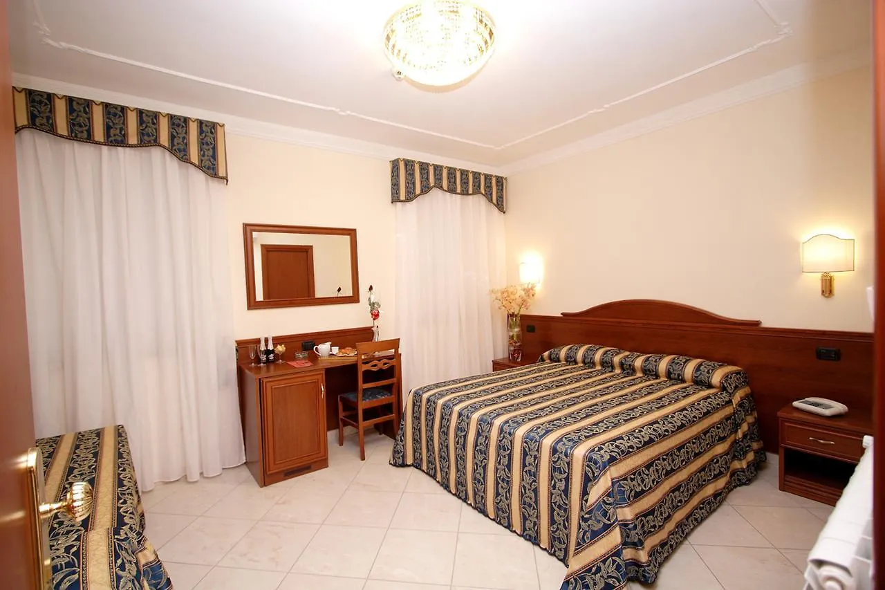 Guest House Galaxy Rome 3*,